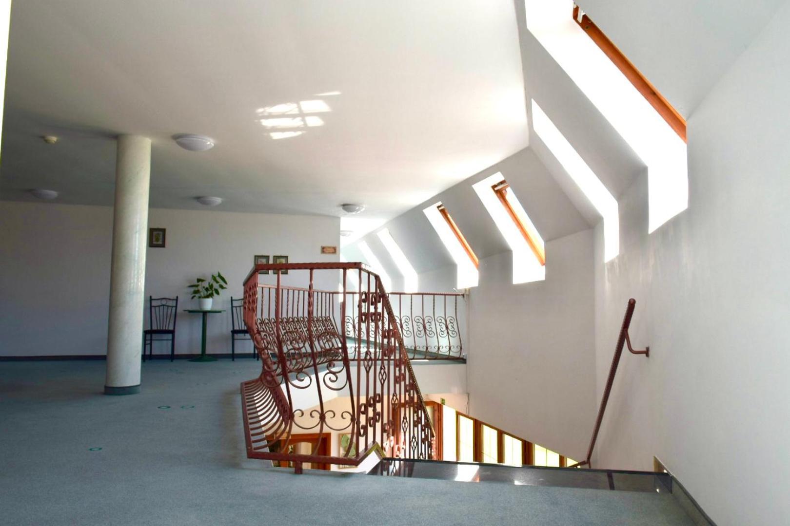 Eden Panzio Aparthotel บุค ภายนอก รูปภาพ