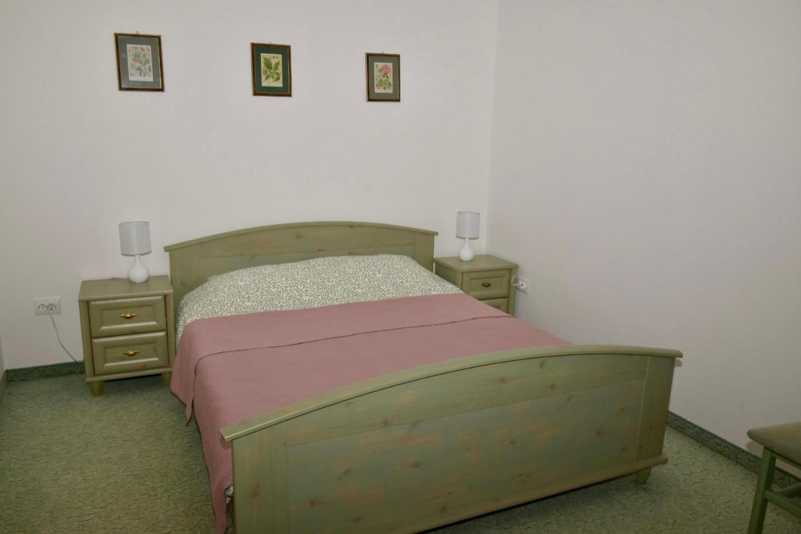 Eden Panzio Aparthotel บุค ภายนอก รูปภาพ
